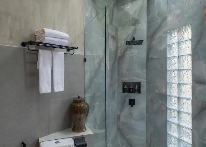 Villa V2-1br With Pool And Jungle View-5 Mnts To The Beach-restaurant Uluwatu (Bali)