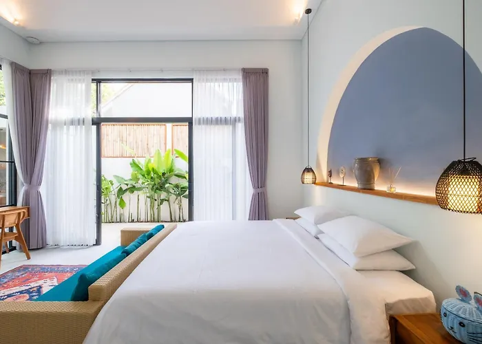V2-1br With Pool And Jungle View-5 Mnts To The Beach-restaurant *